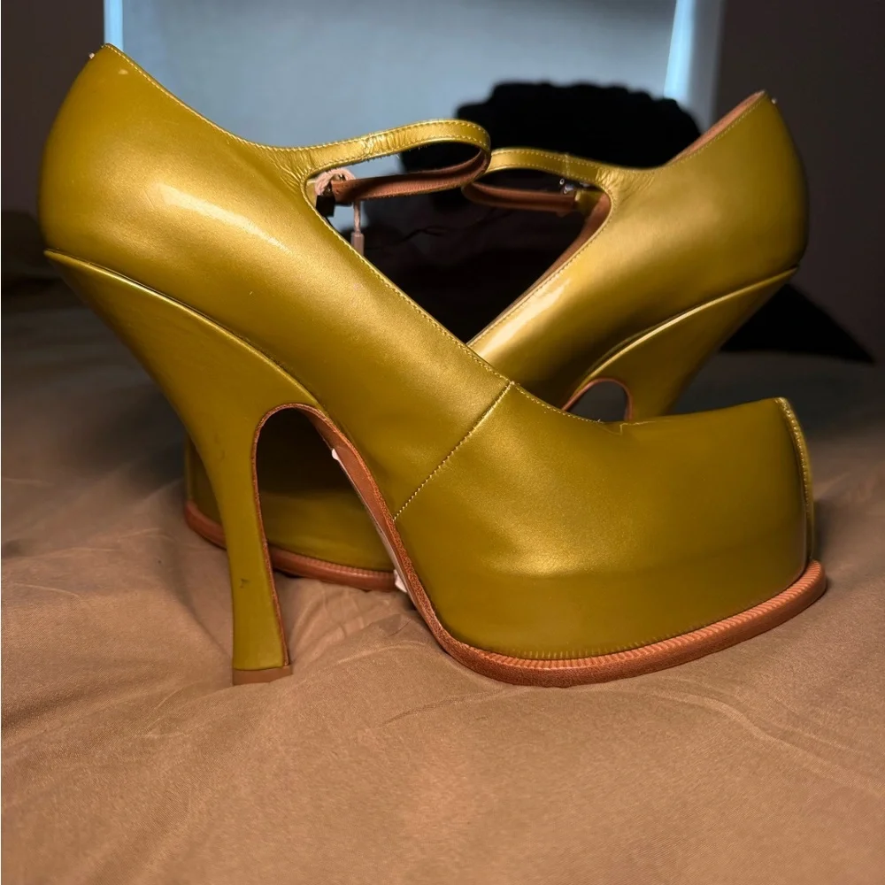 Maison Martin Margiela Lime Green Platform Heels - Picture 5 of 5